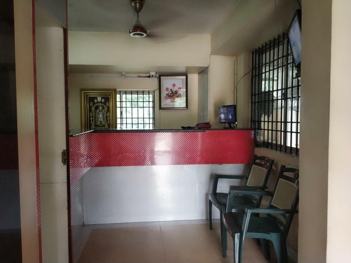 ホテルMithran Residency チェンナイ エクステリア 写真