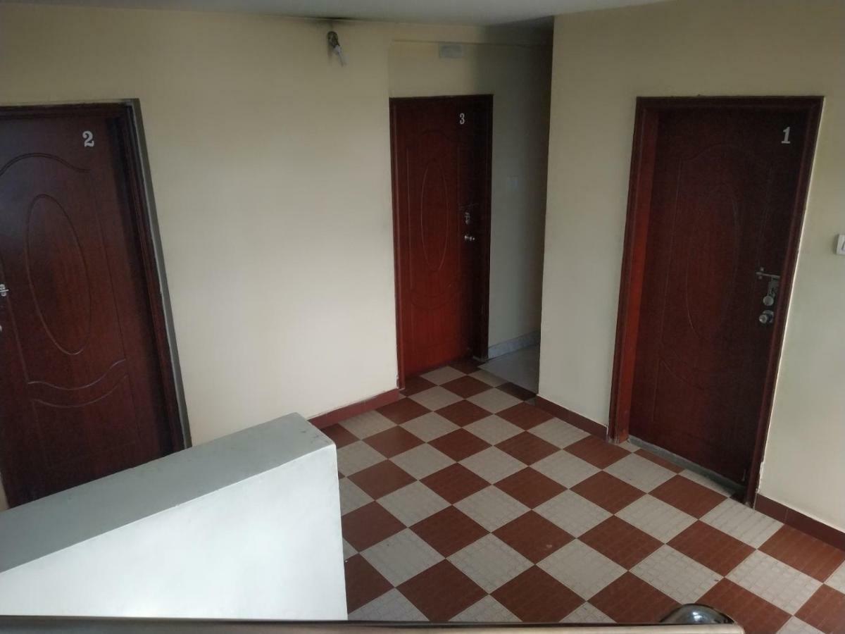 ホテルMithran Residency チェンナイ エクステリア 写真