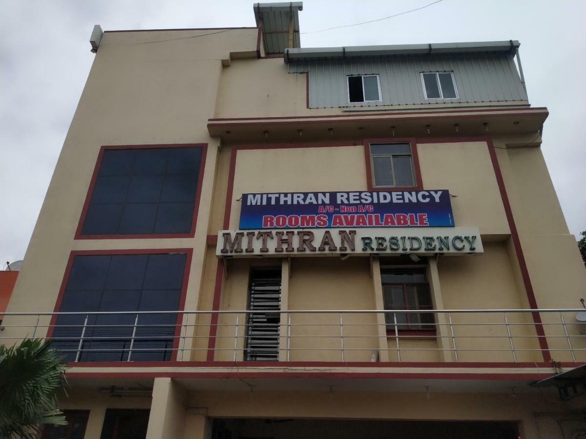 ホテルMithran Residency チェンナイ エクステリア 写真
