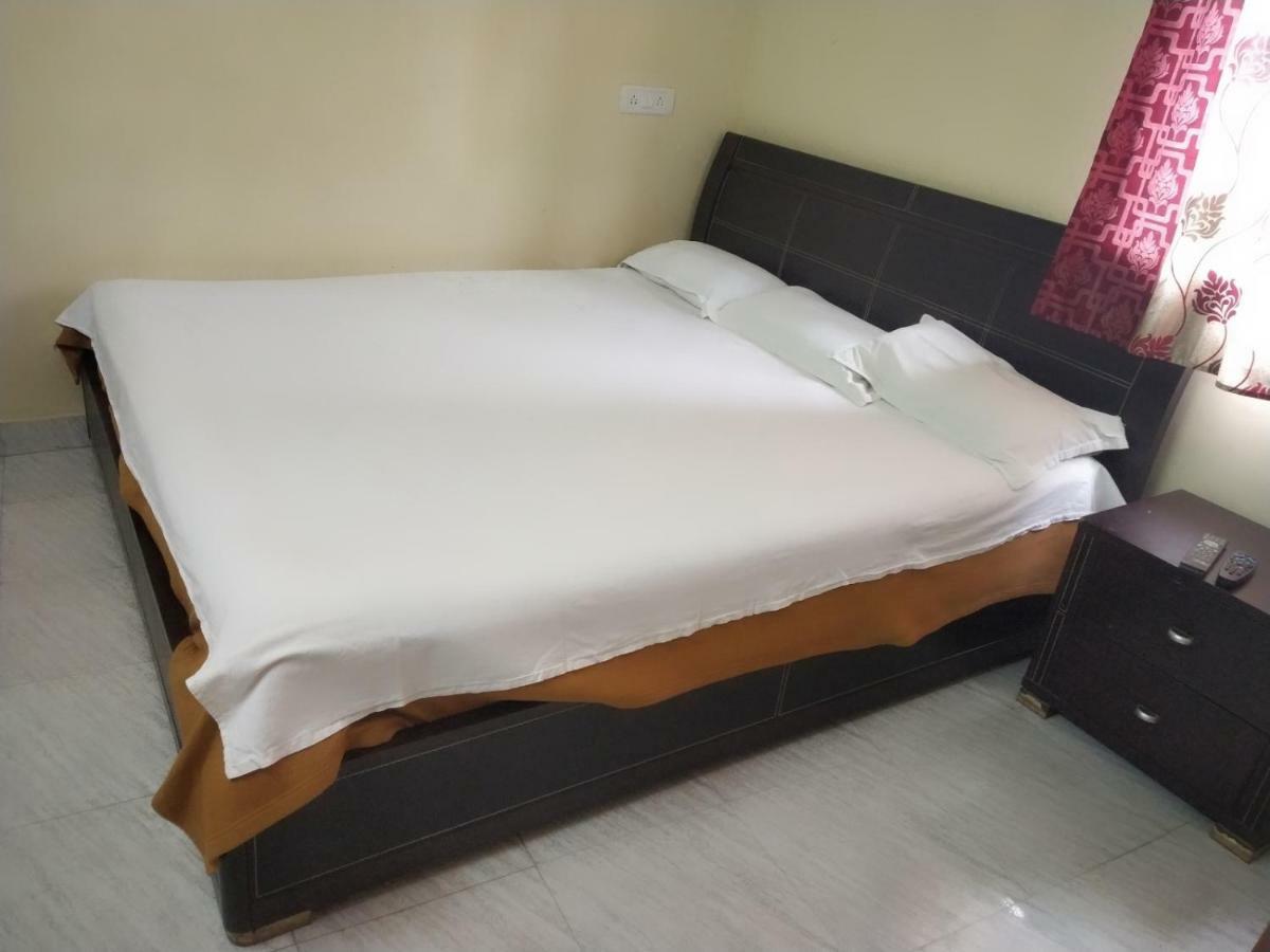 ホテルMithran Residency チェンナイ エクステリア 写真